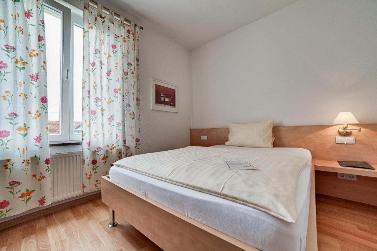 Martino - Zum Hirsch Hotel *