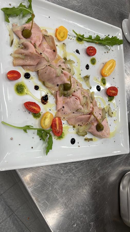 Martino - Zum Hirsch *